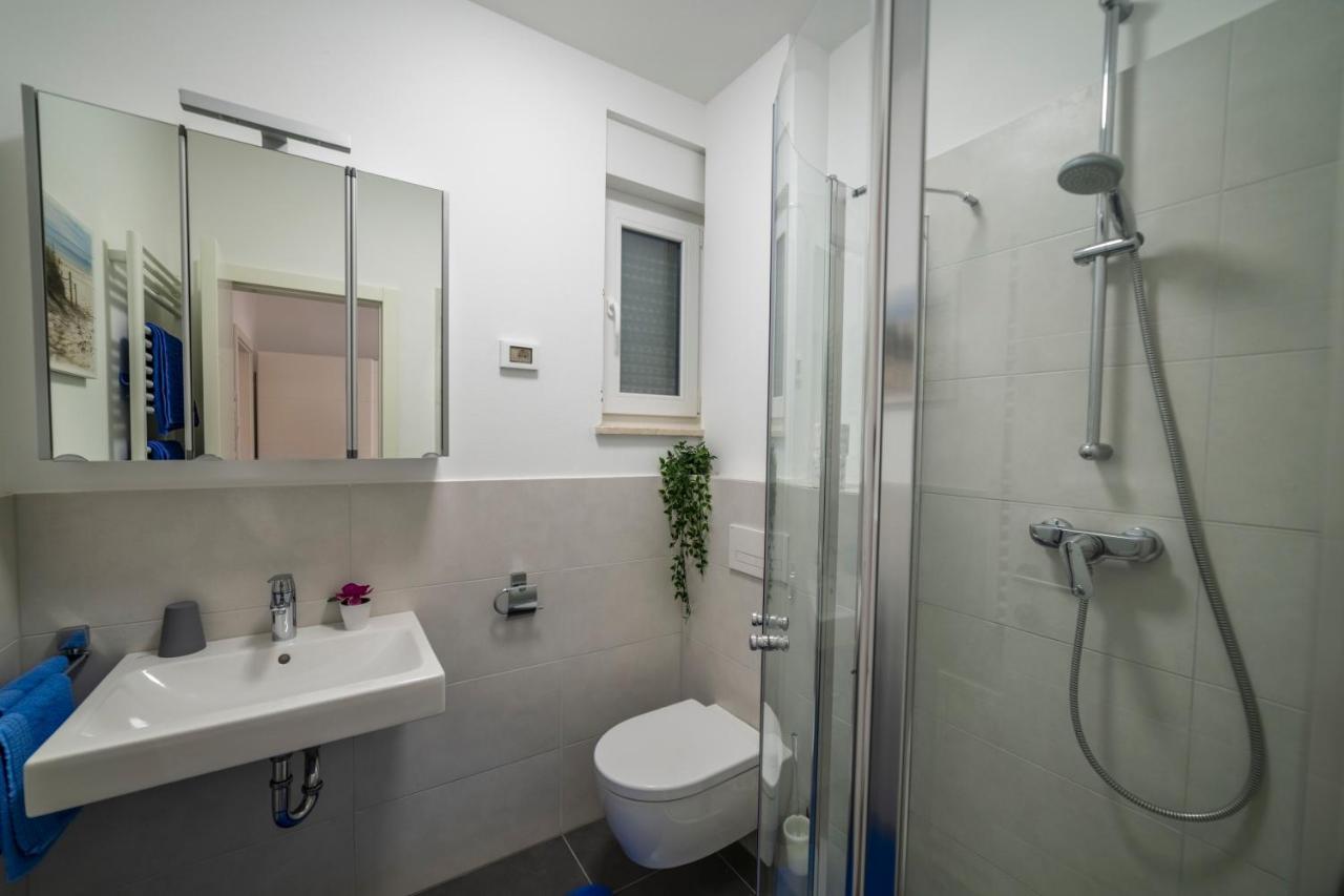 Apartments Adriana Pula Exterior photo